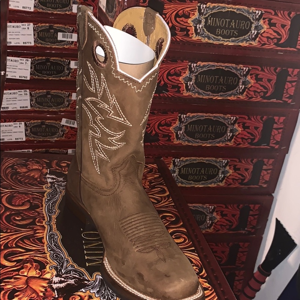 Men leather boots